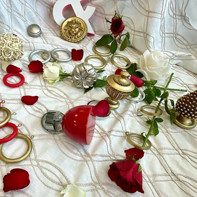 Happy Valentine’s Day to all our amazing customers! We wish you a day filled with love & joy !❤️
 
Romantica collection 
Manor collection 
#byronandbyron #happyvalentinesday❤️